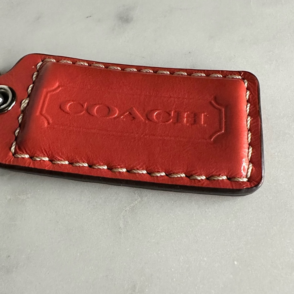 COACH Red XL Leather Keychain - circa 2010 - Picture 6 of 8